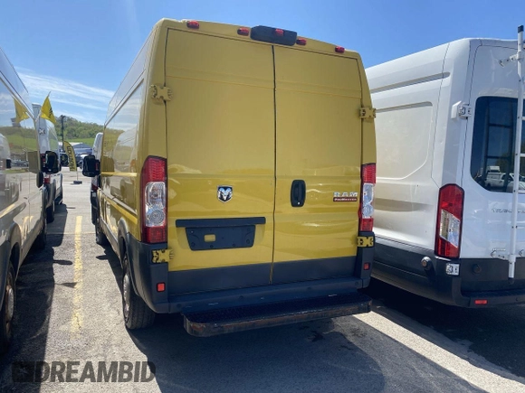 2018 Ram ProMaster Cargo with VIN 3C6TRVDG4JE121041, listed as a IAAI auction lot 42194349 with 44,625 mi miles and . Bid and sale history available at DreamBid. Image 1.