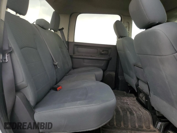 2015 Ram 2500 Tradesman z VIN 3C6TR5HT0FG674756, wystawiony jako Copart lot #65448795 z przebiegiem 249 786 mil mil oraz Czysty tytuł • Clean title. Historia ofert i sprzedaży dostępna na DreamBid. Obrazek 10.