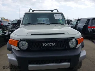 2014 Toyota FJ Cruiser with VIN JTEBU4BF7EK177741, listed as a IAAI auction lot 41871477 with 195,262 mi miles. Bid and sale history available at carsss.com. Image 13.