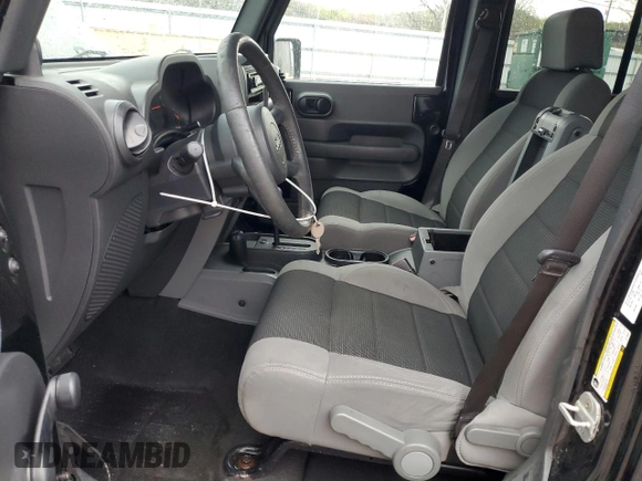 2007 Jeep Wrangler X с VIN 1J4GA39137L138031, выставлен на аукционе Copart как лот 51541705 с пробегом Не указан миль и На запчасти • Non repairable. История ставок и продаж доступна на DreamBid. Изображение 7.
