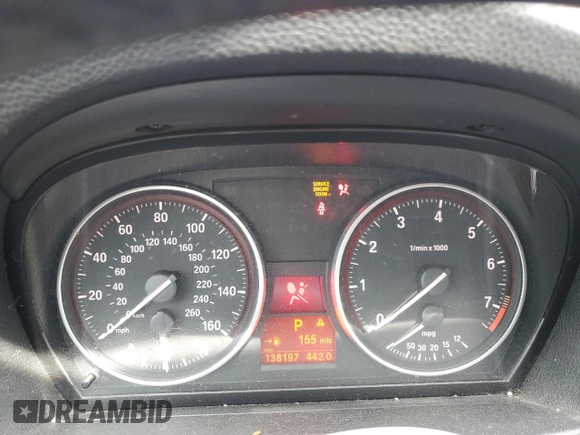 2011 BMW 3 Series 328i xDrive with VIN WBAPK5G50BNN31032, listed as a Copart auction lot 63237195 with 138,197 mi miles and Salvage title. Bid and sale history available at DreamBid. Image 9.