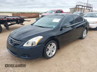 2010 Nissan Altima 3.5 SR with VIN 1N4BL2AP3AN567241, listed as a IAAI auction lot 41950511 with 201,963 mi miles. Bid and sale history available at carsss.com. Image 2.