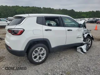 2025 Jeep Compass Sport with VIN 3C4NJDAN6ST505776, listed as a Copart auction lot 57025185 with 9,180 mi miles and Salvage title. Bid and sale history available at DreamBid. Image 3.