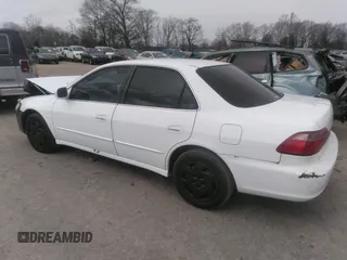 2000 Honda Accord LX z VIN 1HGCG1649YA000482, wystawiony jako IAAI lot #41679083 z przebiegiem 147 209 mil mil oraz . Historia ofert i sprzedaży dostępna na DreamBid. Obrazek 3.