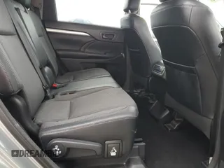 2018 Toyota Highlander LE with VIN 5TDZZRFH2JS284129, listed as a Copart auction lot 58466295 with 130,269 mi miles and Salvage title. Bid and sale history available at DreamBid. Image 11.