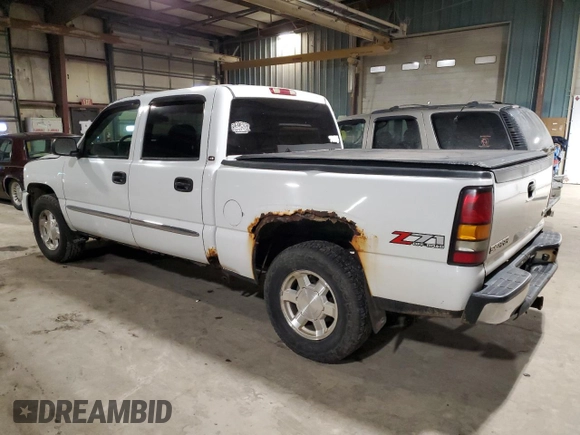 2004 GMC Sierra 1500 SLT with VIN 2GTEK13T541359009, listed as a Copart auction lot 86746754 with 231,418 mi miles and Clean title. Bid and sale history available at DreamBid. Image 2.
