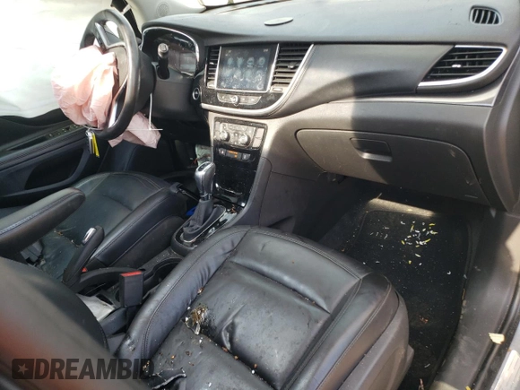 2019 Buick Encore Essence with VIN KL4CJCSM3KB783831, listed as a Copart auction lot 53015735 with 137,591 mi miles and Salvage Title. Bid and sale history available at carsss.com. Image 8.