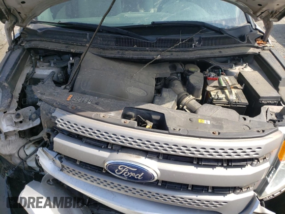 2014 Ford Explorer z VIN 1FM5K7B83EGA11726, wystawiony jako Copart lot #52842805 z przebiegiem 182 047 mil mil oraz Szkoda całkowita • Salvage title. Historia ofert i sprzedaży dostępna na DreamBid. Obrazek 13.