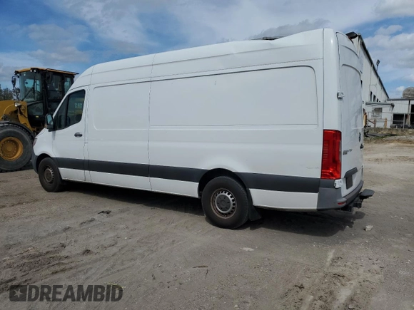 2021 Mercedes-Benz Sprinter Cargo with VIN W1Y4ECHY1MT070055, listed as a Copart auction lot 76815204 with 76,282 mi miles and Salvage Title. Bid and sale history available at carsss.com. Image 2.