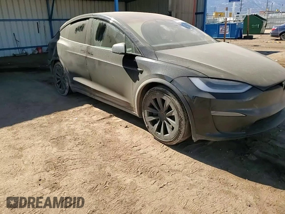 2022 Tesla Model X with VIN 7SAXCDE55NF341925, listed as a Copart auction lot 47607595 with Not Provided miles and Salvage Title. Bid and sale history available at DreamBid. Image 11.