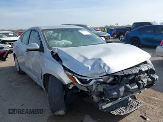 2021 Nissan Sentra S z VIN 3N1AB8BV3MY227557, wystawiony jako IAAI lot #41877190 z przebiegiem 109 450 mil mil oraz . Historia ofert i sprzedaży dostępna na DreamBid. Obrazek 1.