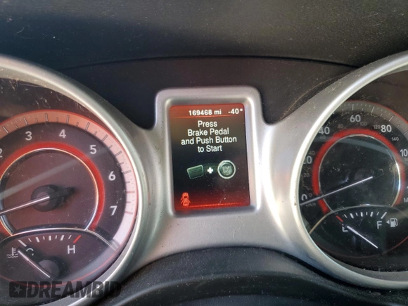 2017 Dodge Journey SE with VIN 3C4PDCAB6HT621987, listed as a Copart auction lot 52559305 with 169,468 mi miles and Salvage Title. Bid and sale history available at DreamBid. Image 9.
