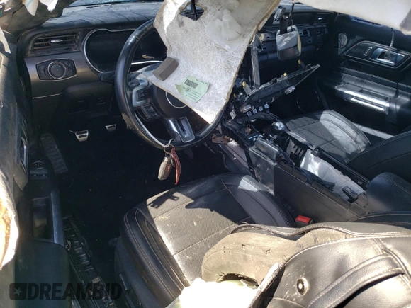 2019 Ford Mustang GT z VIN 1FA6P8CF2K5120723, wystawiony jako Copart lot #57516505 z przebiegiem Nie podano mil oraz Szkody całkowita. Historia ofert i sprzedaży dostępna na DreamBid. Obrazek 8.