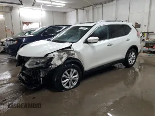 2015 Nissan Rogue SL with VIN 5N1AT2MT5FC824526, listed as a Copart auction lot 49399555 with 199,701 mi miles and Salvage Title. Bid and sale history available at carsss.com. Image 1.