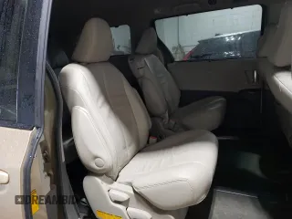 2013 Toyota Sienna XLE AAS с VIN 5TDYK3DC3DS303568, выставлен на аукционе Copart как лот 60126645 с пробегом 63 194 миль миль и Списание • Salvage title. История ставок и продаж доступна на DreamBid. Изображение 11.