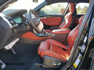 2020 BMW X4 M Competition z VIN 5YMUJ0C00L9C44560, wystawiony jako Copart lot #83274014 z przebiegiem Nie podano mil oraz Szkoda całkowita • Salvage title. Historia ofert i sprzedaży dostępna na DreamBid. Obrazek 7.