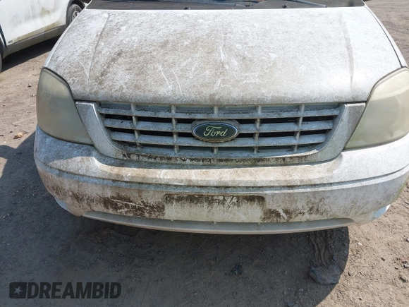 2006 Ford Freestar SE z VIN 2FMZA51626BA54942, wystawiony jako IAAI lot #42133277 z przebiegiem 119 296 mil mil oraz . Historia ofert i sprzedaży dostępna na DreamBid. Obrazek 6.