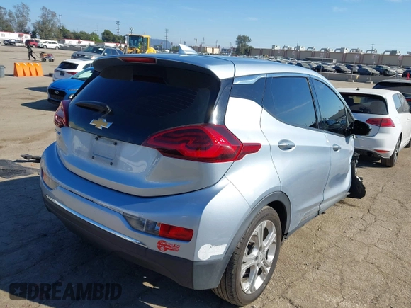 2017 Chevrolet Bolt EV LT z VIN 1G1FW6S02H4186534, wystawiony jako IAAI lot #41851755 z przebiegiem 129 483 mil mil oraz . Historia ofert i sprzedaży dostępna na DreamBid. Obrazek 4.