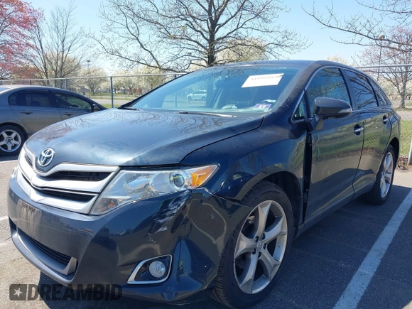 2015 Toyota Venza XLE with VIN 4T3BK3BB1FU117285, listed as a IAAI auction lot 41995884 with 106,237 mi miles. Bid and sale history available at carsss.com. Image 6.