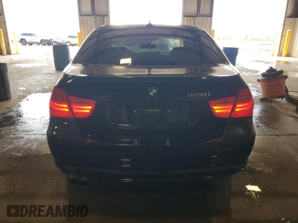 2011 BMW 3 Series 328i xDrive with VIN WBAPK5G55BNN30197, listed as a Copart auction lot 55297345 with 156,486 mi miles and Salvage Title. Bid and sale history available at carsss.com. Image 6.
