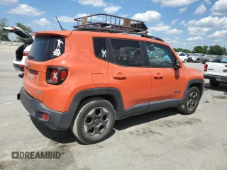 2015 Jeep Renegade Latitude with VIN ZACCJABHXFPC03046, listed as a Copart auction lot 50774515 with 158,290 mi miles and Clean Title. Bid and sale history available at carsss.com. Image 3.