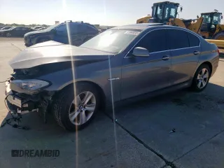 2013 BMW 5 Series 528i with VIN WBAXG5C54DDY34847, listed as a Copart auction lot 51960695 with Not Provided miles and Salvage Title. Bid and sale history available at carsss.com. Image 1.
