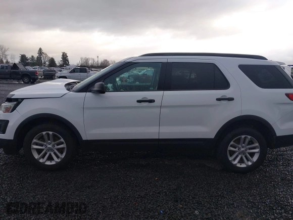 2016 Ford Explorer with VIN 1FM5K8BH5GGB63791, listed as a IAAI auction lot 41146771 with 205,423 mi miles and . Bid and sale history available at carsss.com. Image 14.