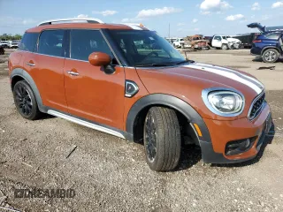 2020 MINI Countryman Cooper S with VIN WMZYW7C02L3L86218, listed as a Copart auction lot 48883435 with 44,046 mi miles and Salvage title. Bid and sale history available at DreamBid. Image 4.