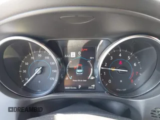 2019 Jaguar F-Pace 25t Premium с VIN SADCJ2FX9KA609583, выставлен на аукционе IAAI как лот 41530705 с пробегом 60 013 миль миль и . История ставок и продаж доступна на DreamBid. Изображение 7.