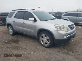 2007 GMC Acadia SLT with VIN 1GKEV337X7J173793, listed as a IAAI auction lot 41175636 with 212,005 mi miles. Bid and sale history available at carsss.com. Image 1.