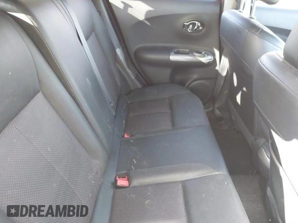 2015 Nissan Juke S with VIN JN8AF5MR9FT509735, listed as a IAAI auction lot 41053066 with 95,833 mi miles. Bid and sale history available at carsss.com. Image 8.
