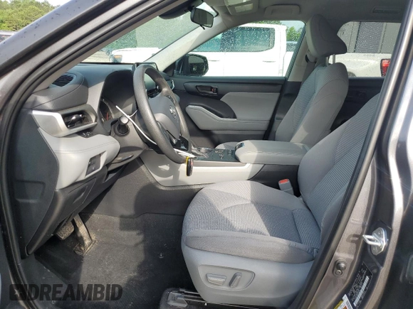 2021 Toyota Highlander L with VIN 5TDCZRAH4MS534715, listed as a Copart auction lot 56737705 with 53,541 mi miles and Salvage title. Bid and sale history available at DreamBid. Image 7.