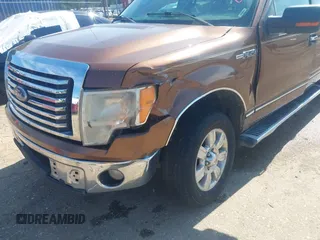 2011 Ford F-150 XL z VIN 1FTFW1CF6BKD08019, wystawiony jako IAAI lot #42622506 z przebiegiem 316 212 mil mil oraz . Historia ofert i sprzedaży dostępna na DreamBid. Obrazek 6.