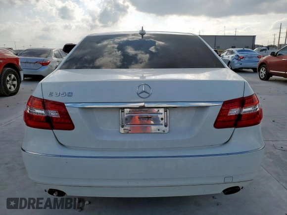 2013 Mercedes-Benz E 350 Luxury with VIN WDDHF5KB5DA728352, listed as a Copart auction lot 59737655 with 68,286 mi miles and Salvage title. Bid and sale history available at DreamBid. Image 6.