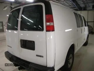 2017 Chevrolet Express Cargo with VIN 1GCWGAFGXH1272979, listed as a IAAI auction lot 42728535 with 165,033 mi miles and . Bid and sale history available at DreamBid. Image 8.