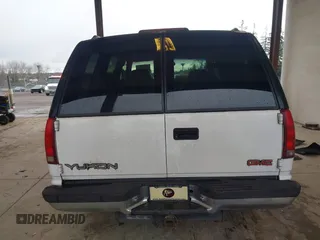 1998 GMC Yukon with VIN 1GKEK13R7WJ700881, listed as a IAAI auction lot 41507538 with 188,396 mi miles. Bid and sale history available at carsss.com. Image 16.