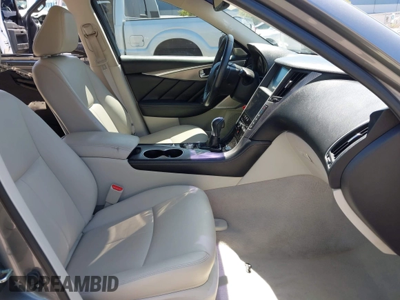 2017 Infiniti Q50 Premium with VIN JN1EV7AP0HM737377, listed as a IAAI auction lot 42507397 with 62,118 mi miles and . Bid and sale history available at DreamBid. Image 5.