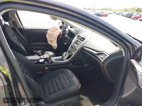 2015 Ford Fusion SE with VIN 3FA6P0H74FR110085, listed as a IAAI auction lot 42371471 with 137,620 mi miles and . Bid and sale history available at DreamBid. Image 5.