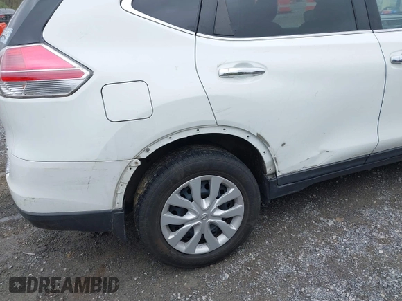 2016 Nissan Rogue SV with VIN KNMAT2MV7GP713086, listed as a IAAI auction lot 42021596 with 118,290 mi miles and . Bid and sale history available at carsss.com. Image 19.