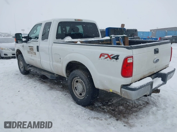 2016 Ford Super Duty F-250 SRW XLT with VIN 1FT7X2B67GEA18368, listed as a IAAI auction lot 41524825 with 139,242 mi miles. Bid and sale history available at carsss.com. Image 3.