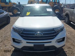 2020 Ford Explorer XLT with VIN 1FMSK7DH0LGC28597, listed as a IAAI auction lot 41792957 with 95,088 mi miles. Bid and sale history available at carsss.com. Image 13.