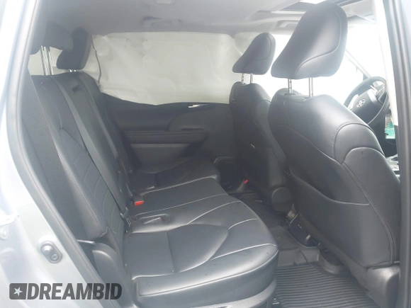 2024 Toyota Highlander LE with VIN 5TDKDRBH5RS562216, listed as a IAAI auction lot 42246348 with 14,145 mi miles and . Bid and sale history available at DreamBid. Image 8.