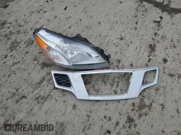 2015 Nissan NV200 SV z VIN 3N6CM0KN0FK713828, wystawiony jako Copart lot #46238025 z przebiegiem 200 567 mil mil oraz Szkoda całkowita • Salvage title. Historia ofert i sprzedaży dostępna na DreamBid. Obrazek 12.