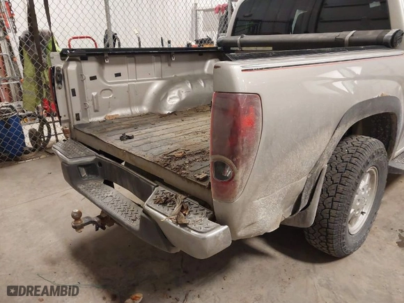 2006 Chevrolet Colorado LT w/2LT with VIN 1GCDT136468240919, listed as a IAAI auction lot 41269259 with 202,250 mi miles. Bid and sale history available at carsss.com. Image 6.