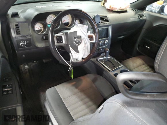 2014 Dodge Challenger R/T z VIN 2C3CDYBT1EH195041, wystawiony jako Copart lot #52693425 z przebiegiem 75 600 mil mil oraz Szkoda całkowita • Salvage title. Historia ofert i sprzedaży dostępna na DreamBid. Obrazek 8.