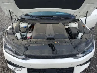 2022 Kia EV6 GT-Line with VIN KNDC4DLC1N5030763, listed as a Copart auction lot 41695125 with 36,295 mi miles and Salvage Title. Bid and sale history available at carsss.com. Image 11.