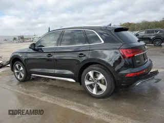 2024 Audi Q5 Prestige with VIN WA1CBAFY5R2026826, listed as a Copart auction lot 44320035 with 7,496 mi miles and Salvage Title. Bid and sale history available at carsss.com. Image 2.