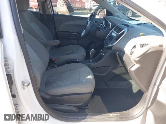 2020 Chevrolet Sonic LT with VIN 1G1JG6SB8L4109586, listed as a IAAI auction lot 41789746 with 104,200 mi miles and . Bid and sale history available at DreamBid. Image 5.