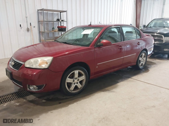2007 Chevrolet Malibu LTZ with VIN 1G1ZU57N37F201188, listed as a IAAI auction lot 41939554 with 195,886 mi miles. Bid and sale history available at carsss.com. Image 2.