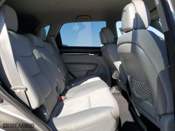 2011 Kia Sorento LX with VIN 5XYKT4A27BG148019, listed as a Copart auction lot 83067674 with 173,887 mi miles and Salvage Title. Bid and sale history available at carsss.com. Image 11.